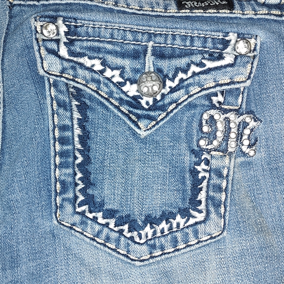 Stylish Blue Miss Me Women's Jeans - Picture 1 of 6